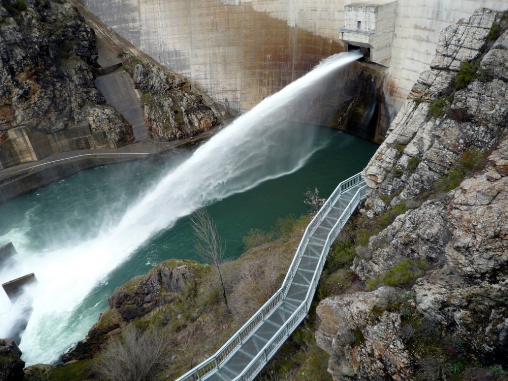 presa--agua y luz 07-03-16